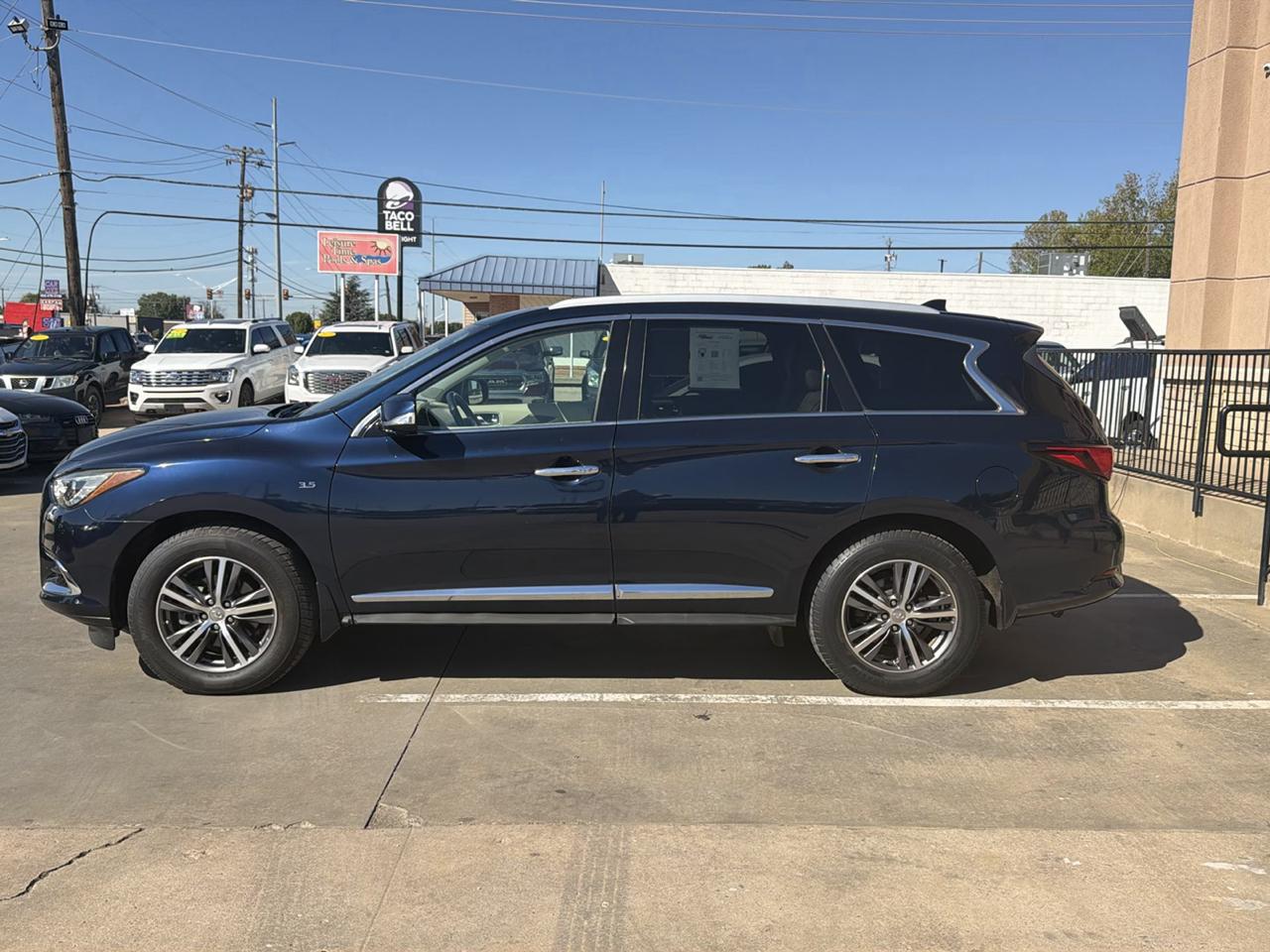 Infiniti QX60 FWD 2017