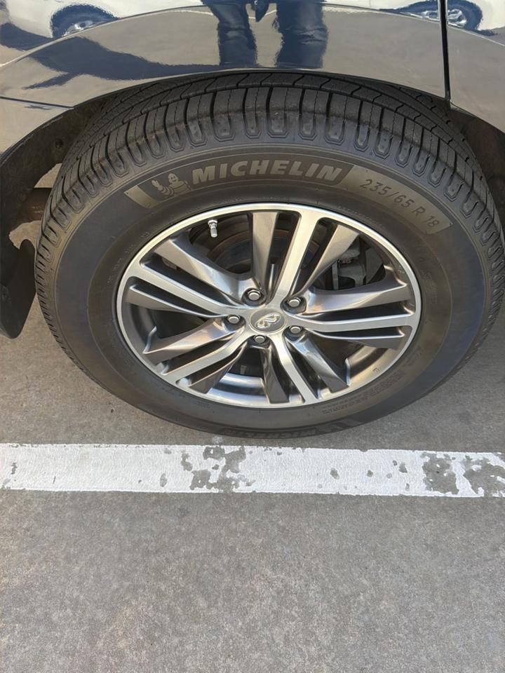 Infiniti QX60 FWD 2017