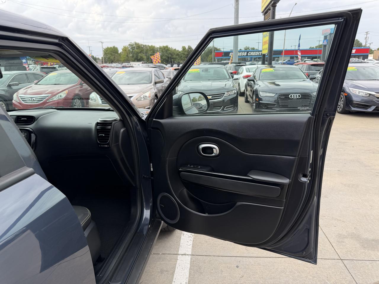 Kia Soul 5dr Wgn Auto + 2014