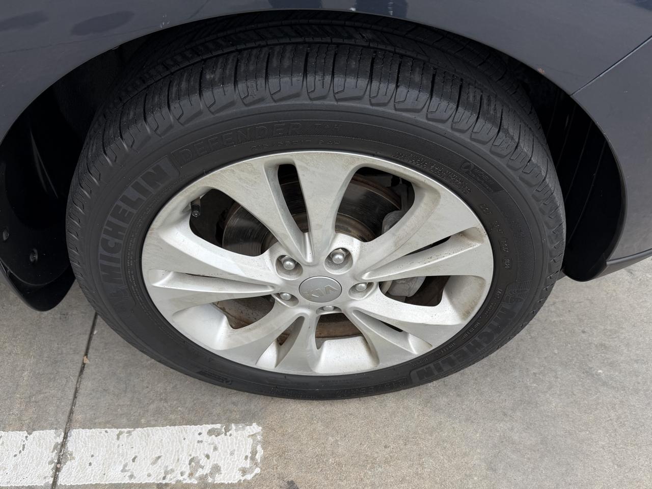 Kia Soul 5dr Wgn Auto + 2014