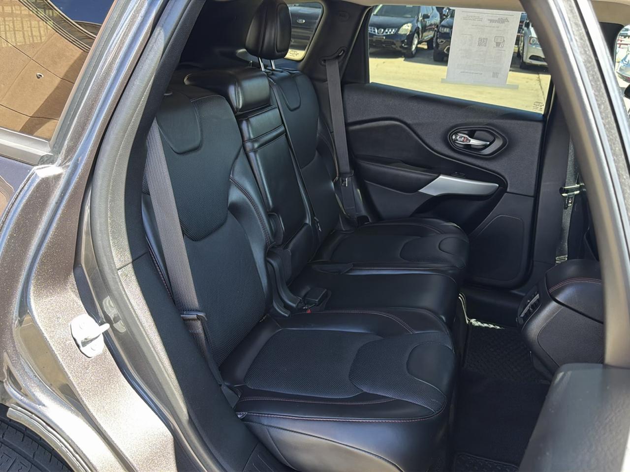 Jeep Cherokee Trailhawk L Plus 4x4 2017