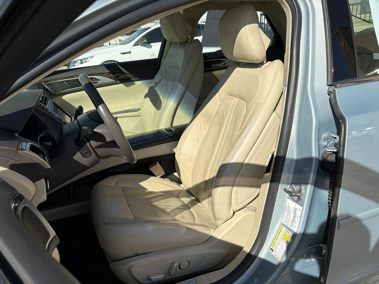 Lincoln MKZ 4dr Sdn Hybrid FWD 2014