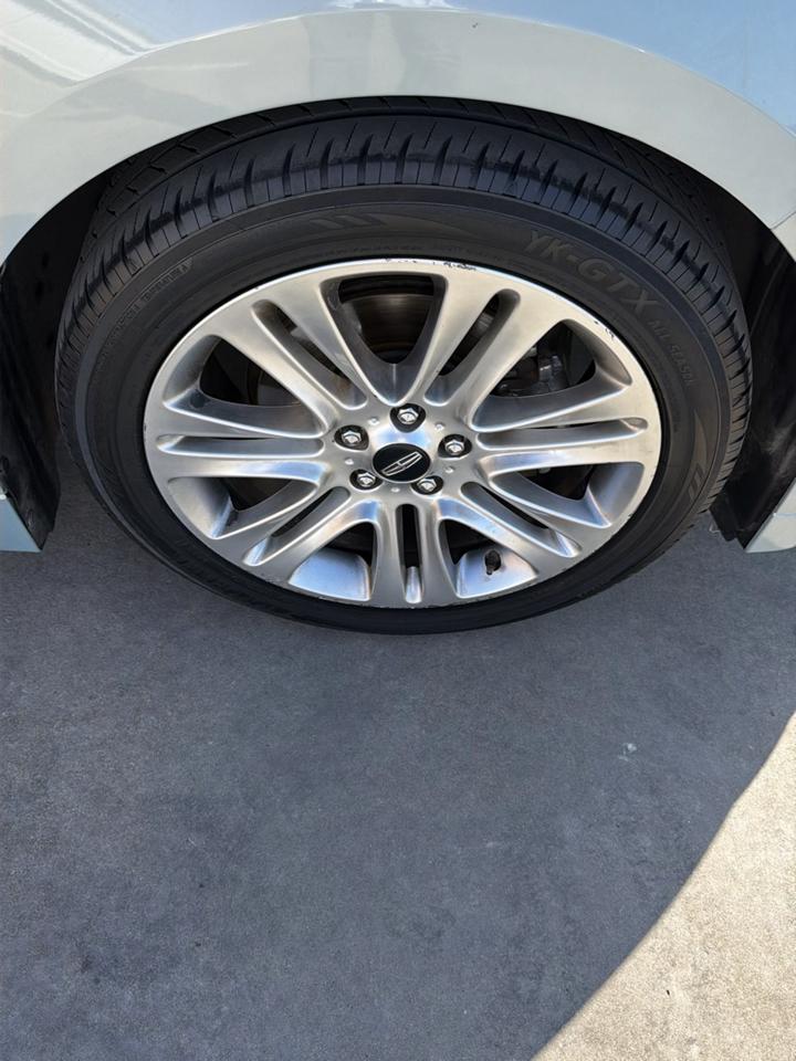 Lincoln MKZ 4dr Sdn Hybrid FWD 2014
