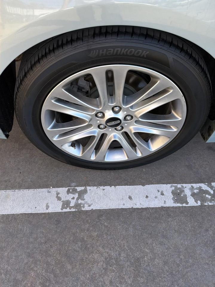 Lincoln MKZ 4dr Sdn Hybrid FWD 2014