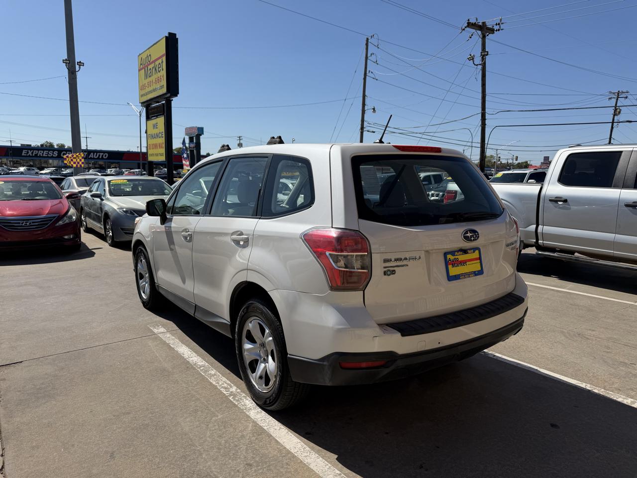 Subaru Forester 4dr Auto 2.5i PZEV 2014
