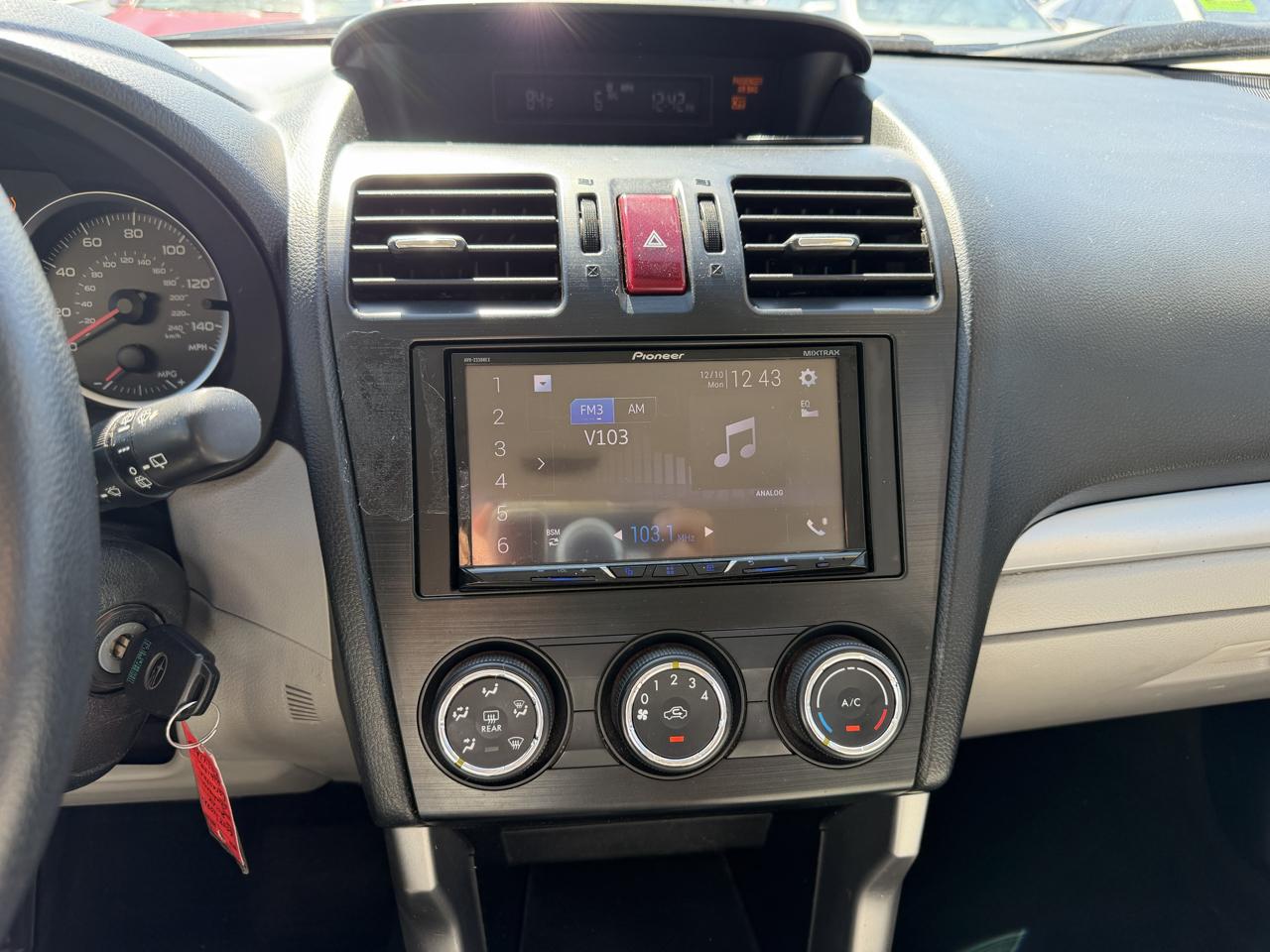 Subaru Forester 4dr Auto 2.5i PZEV 2014