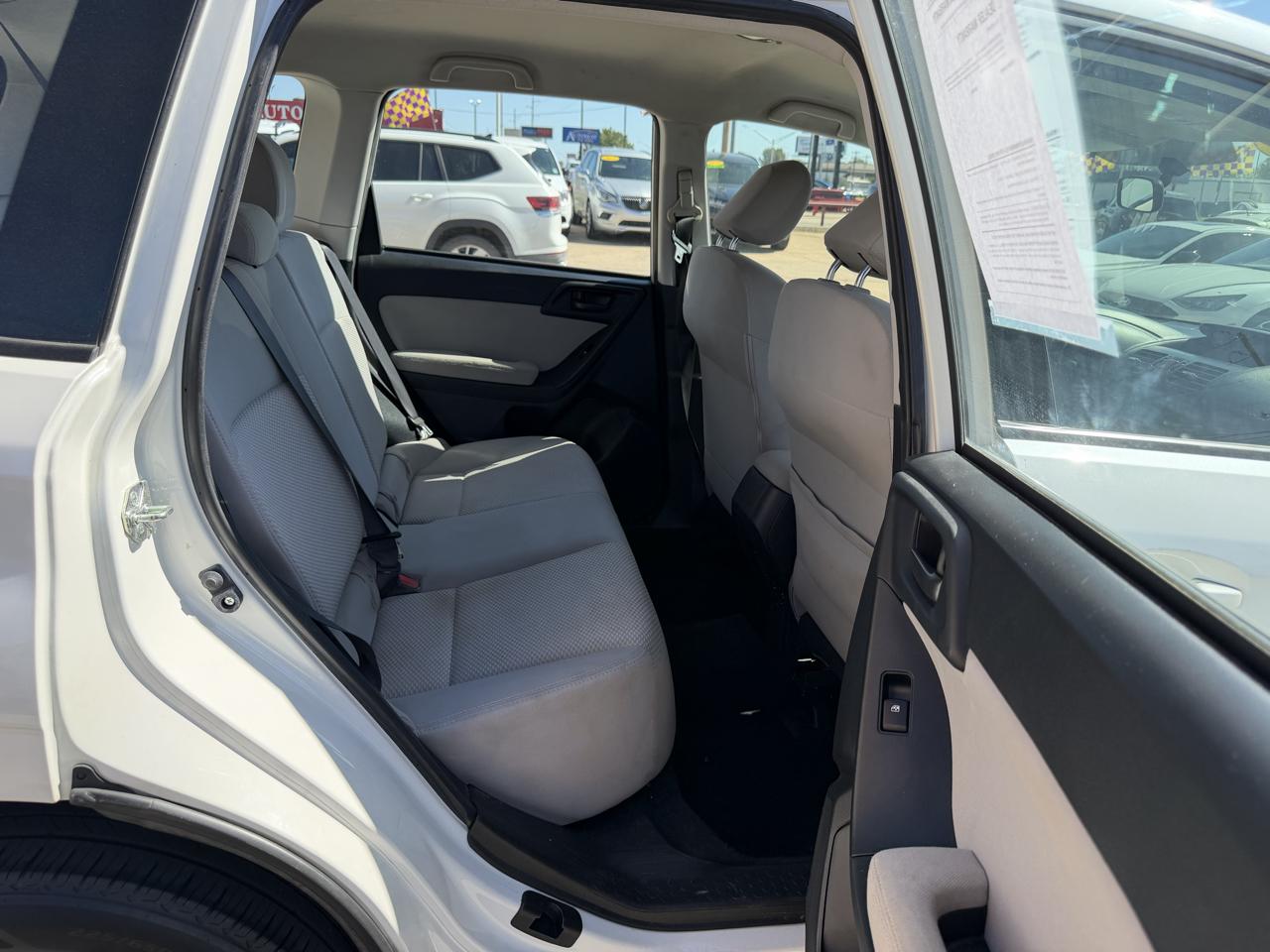 Subaru Forester 4dr Auto 2.5i PZEV 2014