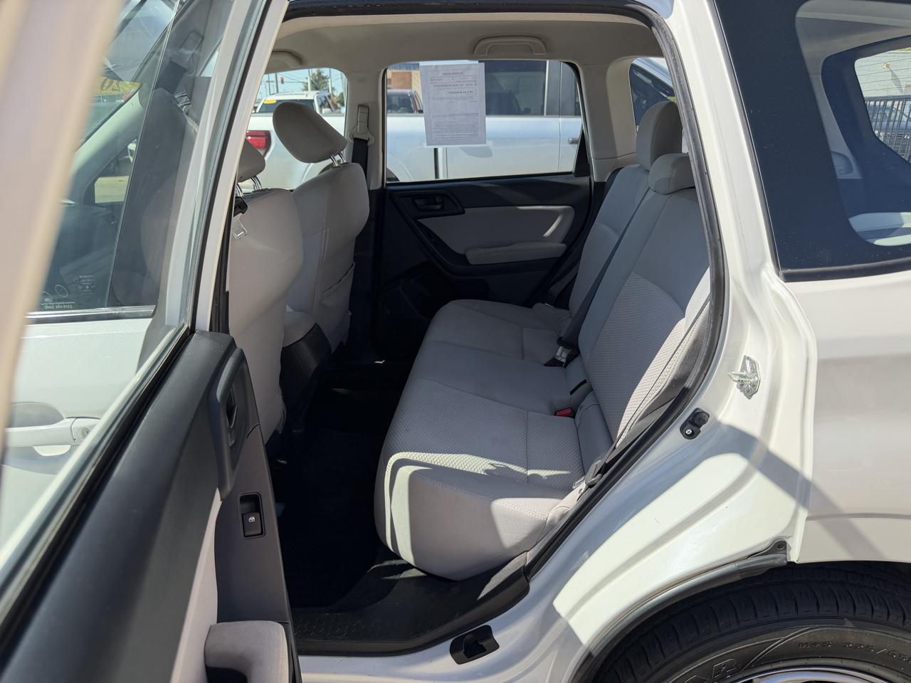 Subaru Forester 4dr Auto 2.5i PZEV 2014
