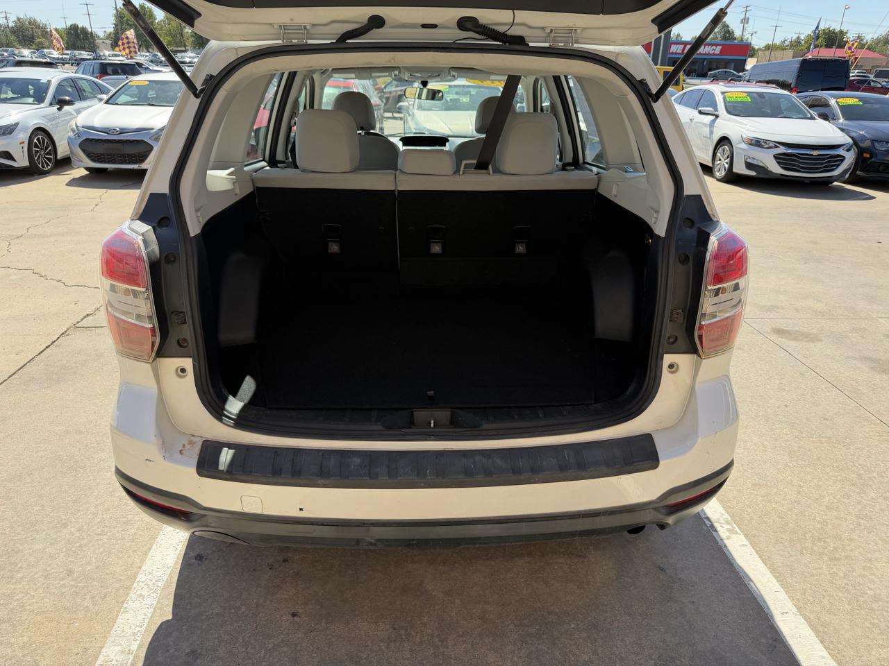 Subaru Forester 4dr Auto 2.5i PZEV 2014