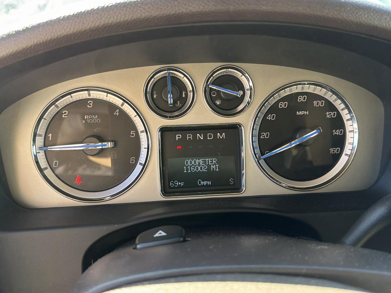 Cadillac Escalade 2WD 4dr Luxury 2012