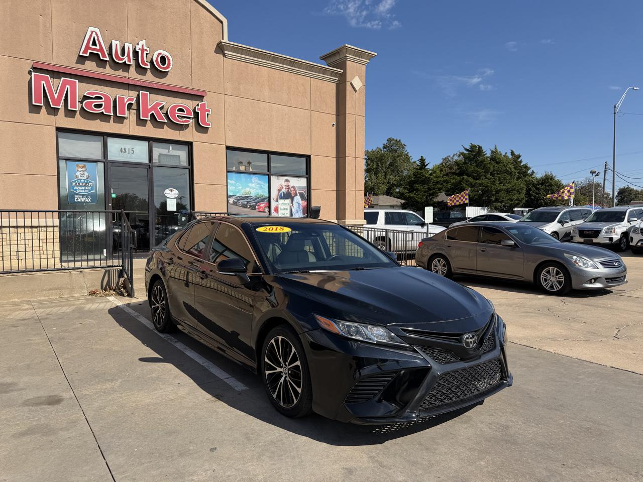 Toyota Camry XLE Auto (Natl) 2018