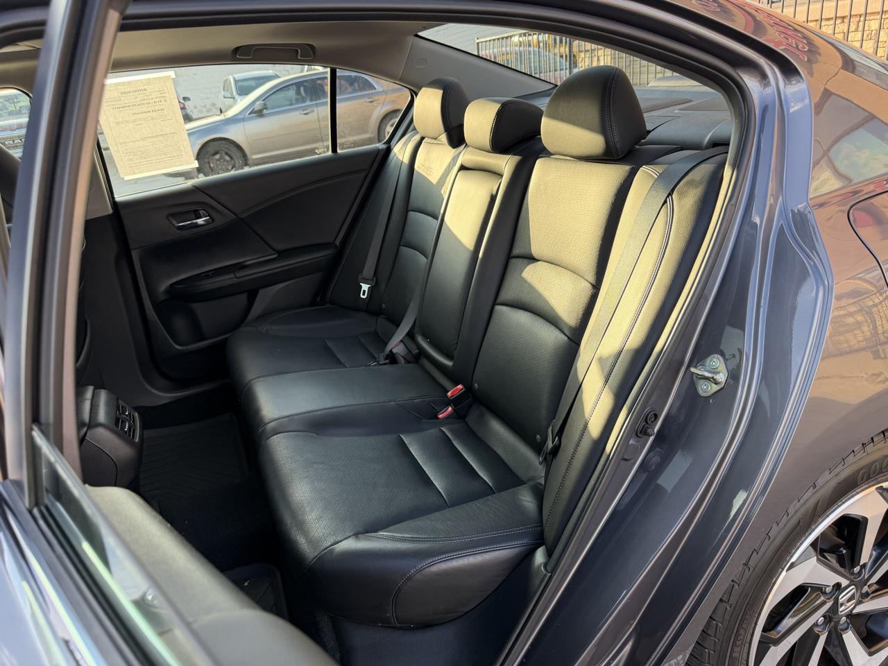 Honda Accord Sedan EX-L CVT w/Navi & Honda Sensing 2017