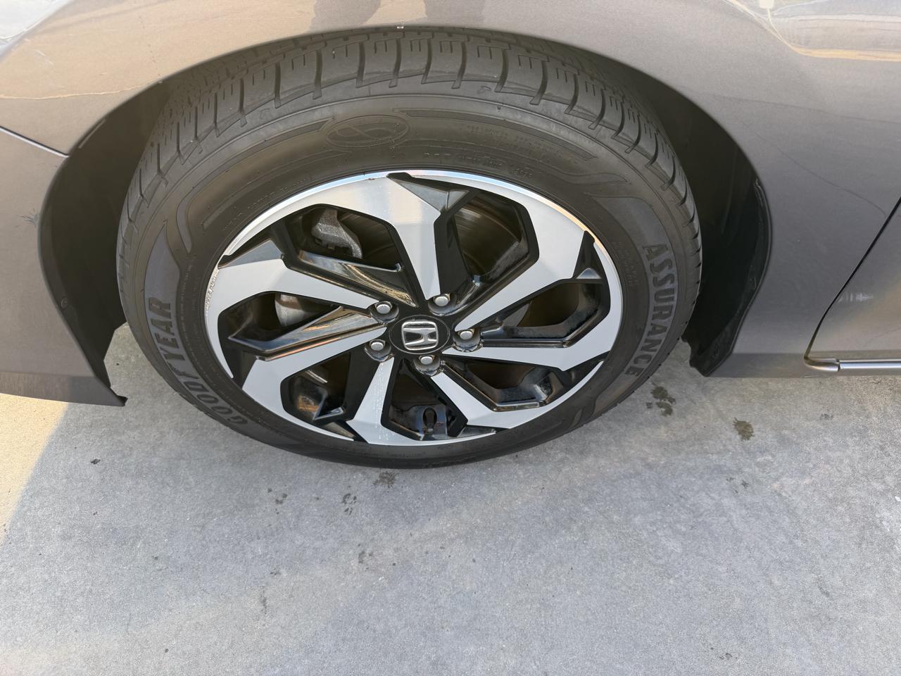 Honda Accord Sedan EX-L CVT w/Navi & Honda Sensing 2017