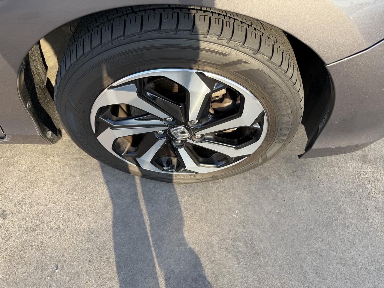 Honda Accord Sedan EX-L CVT w/Navi & Honda Sensing 2017