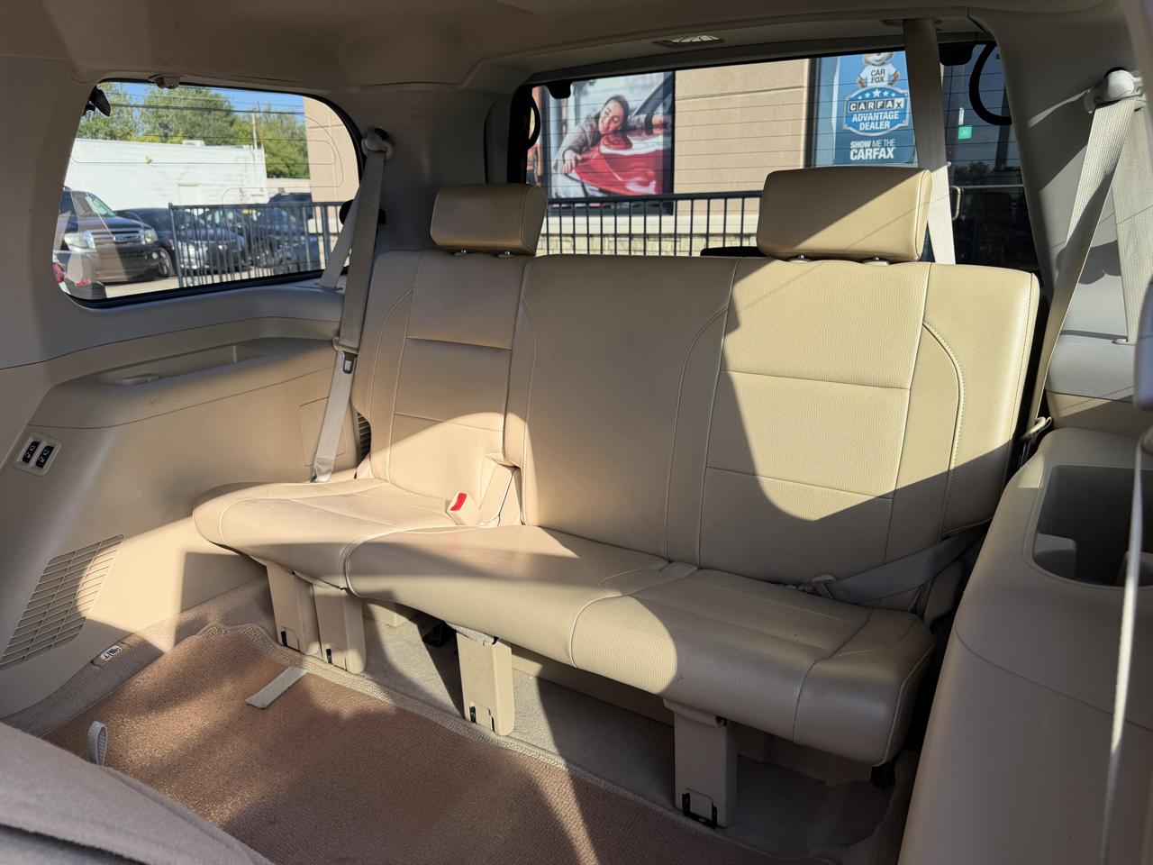 Nissan Armada 2WD 4dr SL 2012