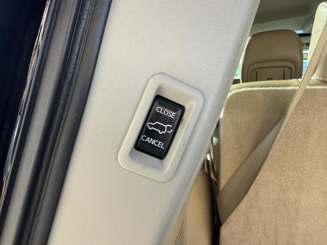 Nissan Armada 2WD 4dr SL 2012