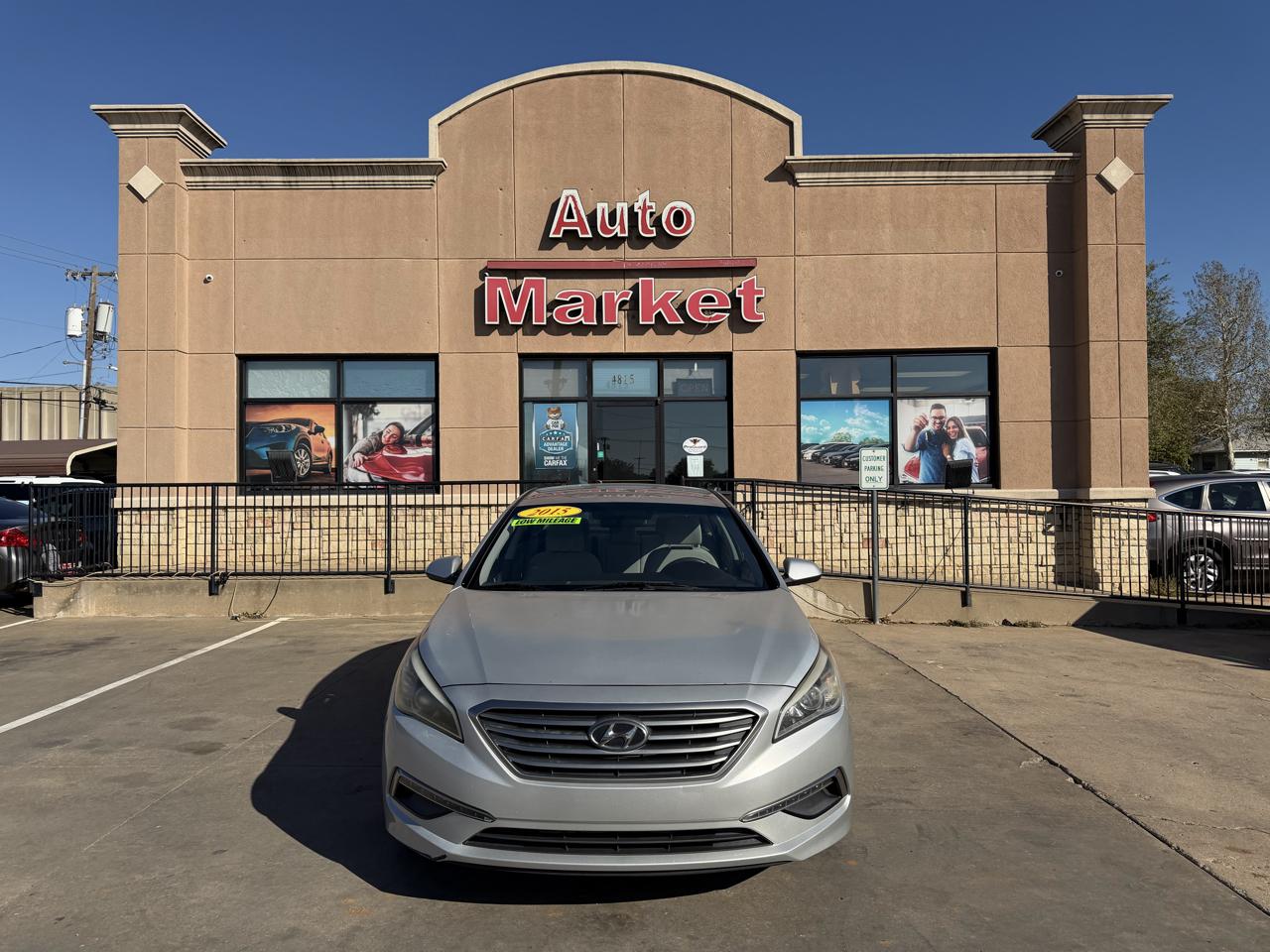 Hyundai Sonata 4dr Sdn 2.4L SE 2015