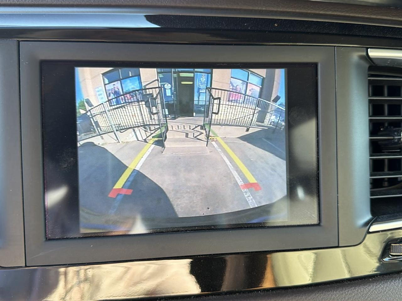 Chrysler Pacifica Touring L FWD 2019