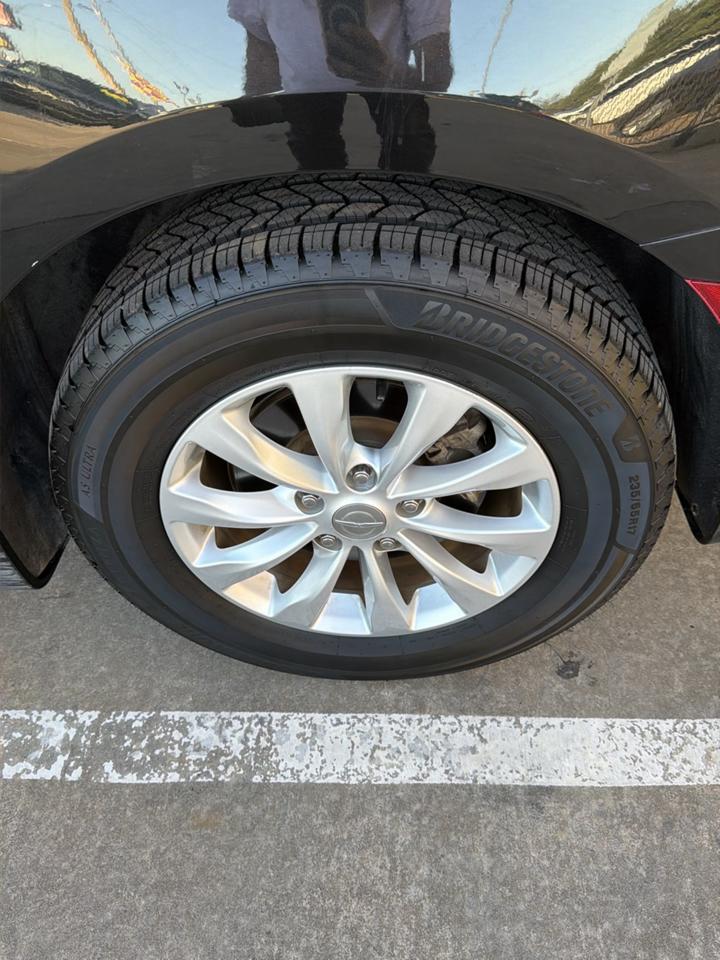 Chrysler Pacifica Touring L FWD 2019