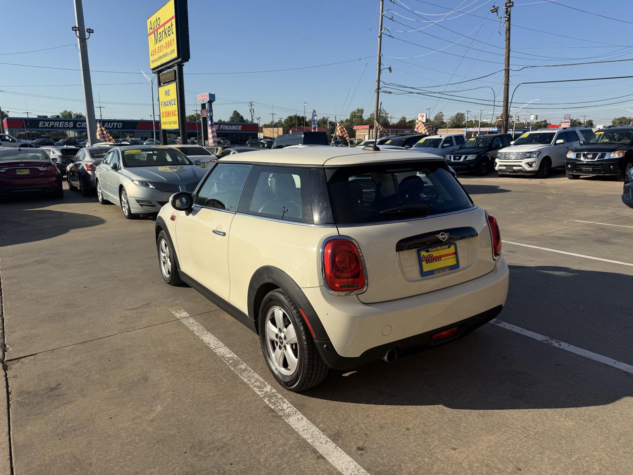 MINI Hardtop 2 Door Cooper FWD 2019