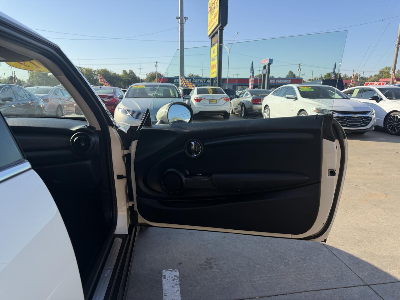 MINI Hardtop 2 Door Cooper FWD 2019