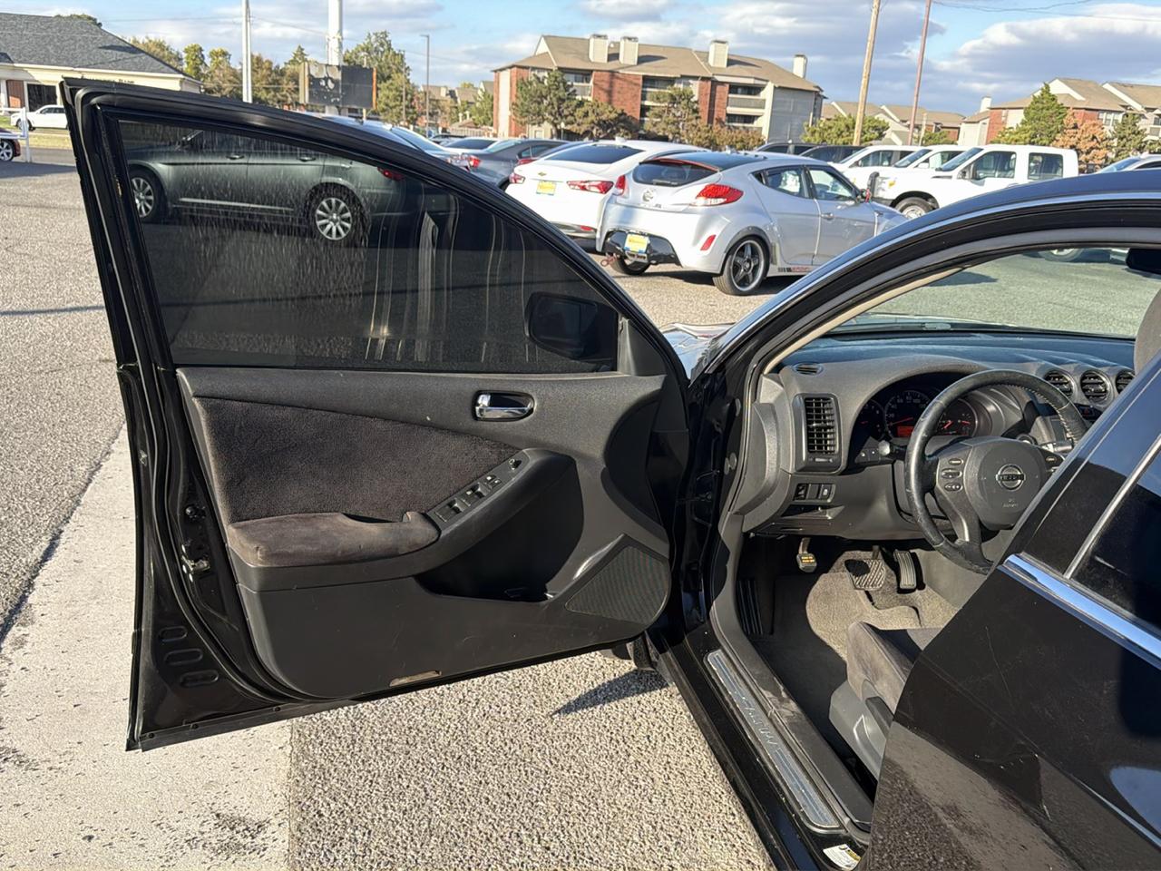 Nissan Altima 4dr Sdn I4 CVT 2.5 S 2012