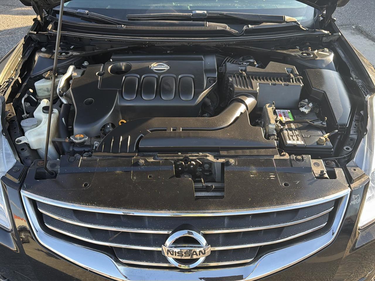 Nissan Altima 4dr Sdn I4 CVT 2.5 S 2012