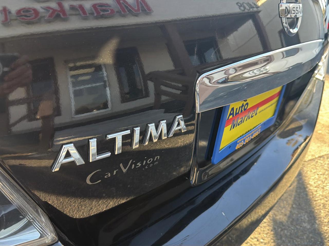 Nissan Altima 4dr Sdn I4 CVT 2.5 S 2012