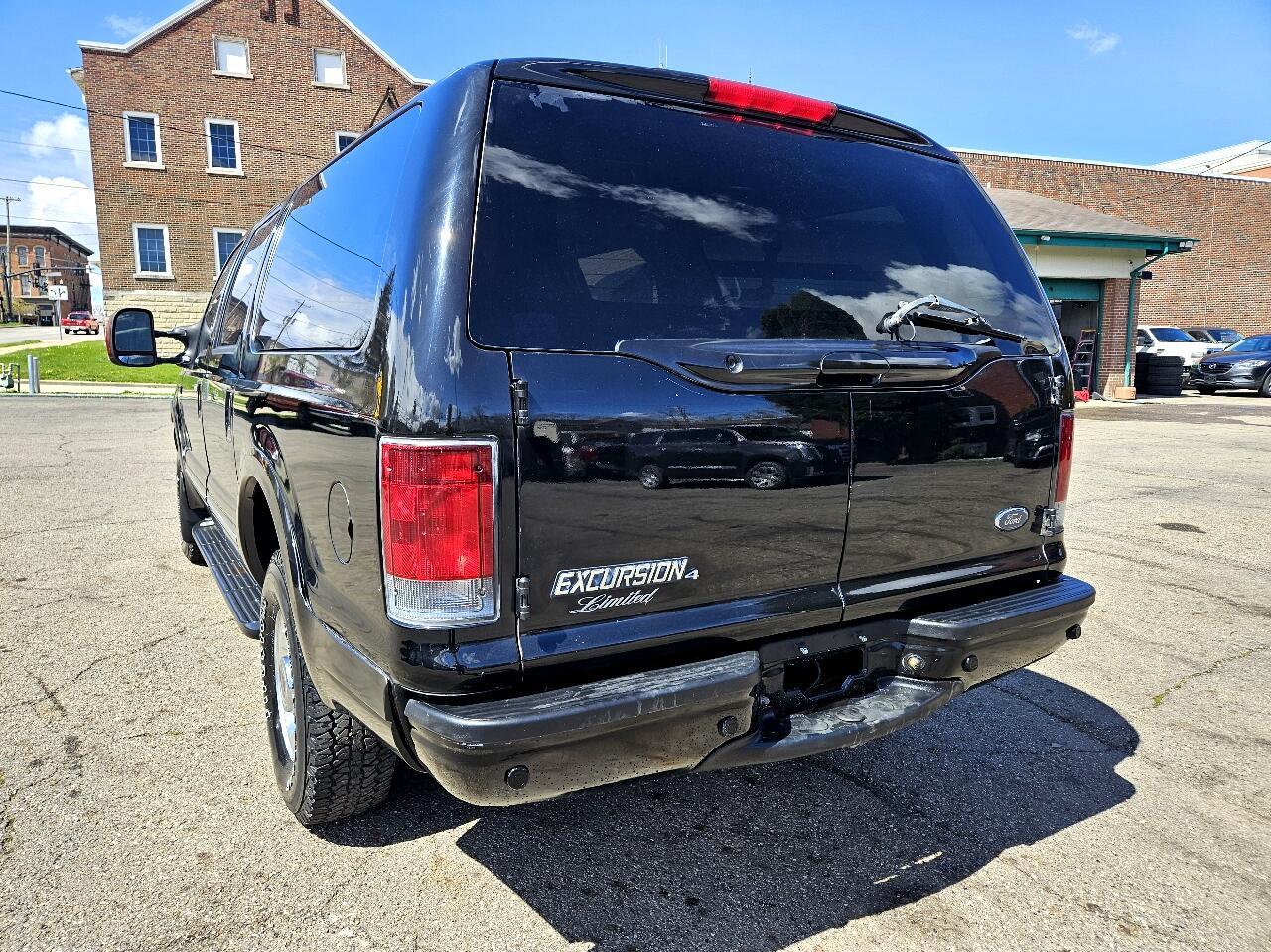 2004 Ford Excursion Limited 6.0L 4WD 9