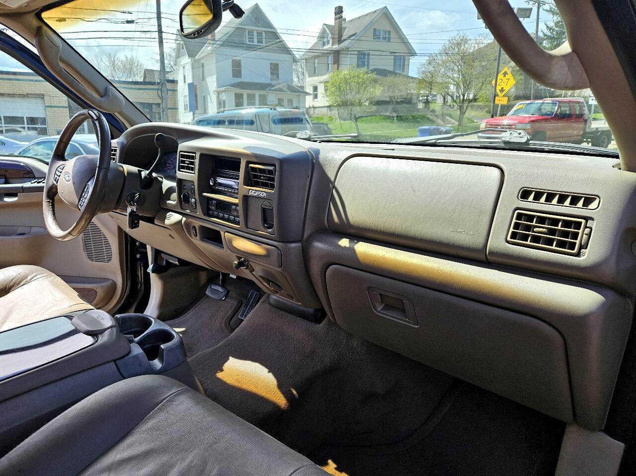 2004 Ford Excursion Limited 6.0L 4WD 32
