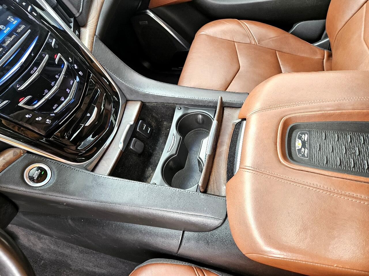 2016 Cadillac Escalade Luxury 4WD 18