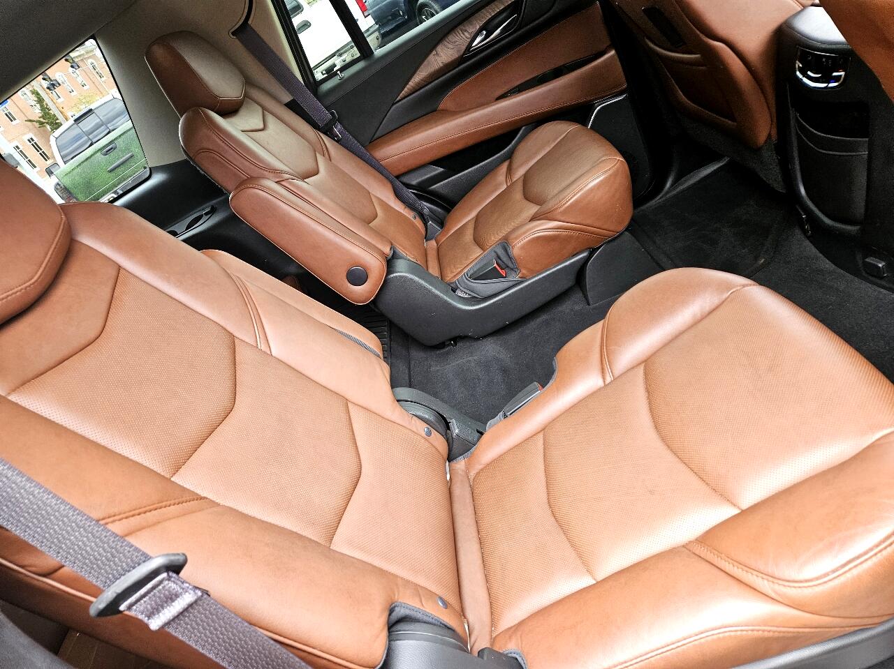 2016 Cadillac Escalade Luxury 4WD 40