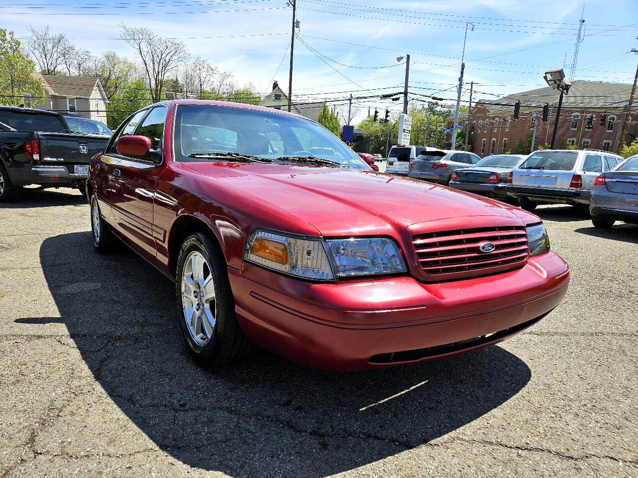 2003 Ford Crown Victoria LX 12