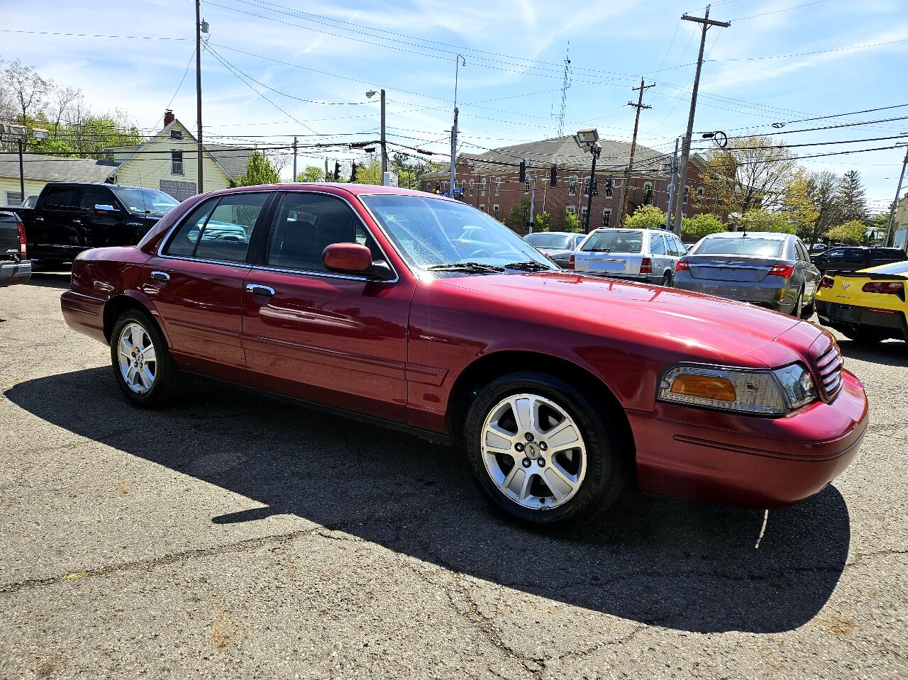 2003 Ford Crown Victoria LX 15