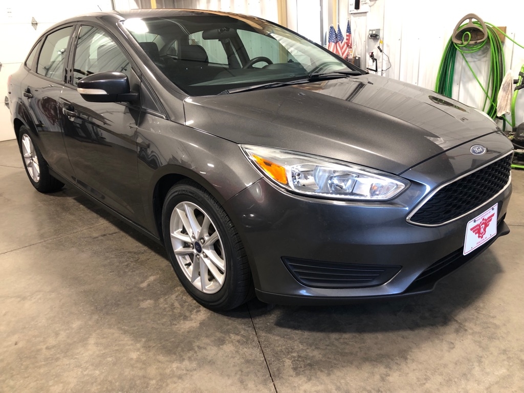 Ford Focus 4dr Sdn SE 2016