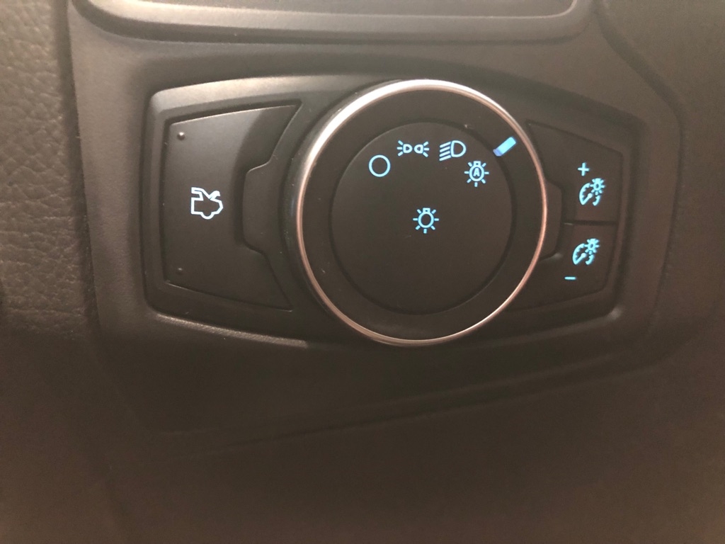 Ford Focus 4dr Sdn SE 2016