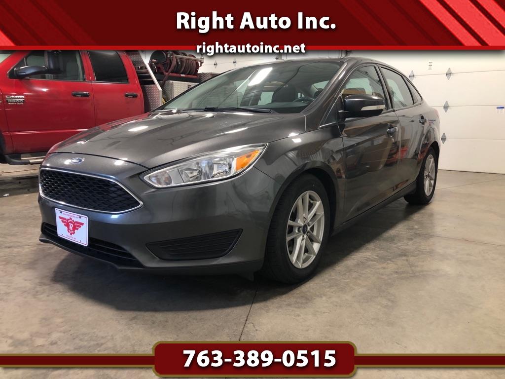 Ford Focus 4dr Sdn SE 2016