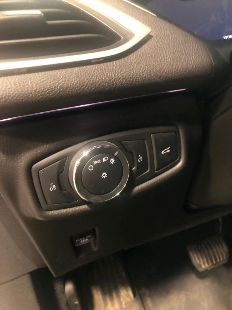 2013 Lincoln MKZ Base - Photo 18