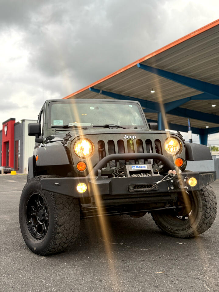 Jeep Wrangler Unlimited Sport 4WD 2010