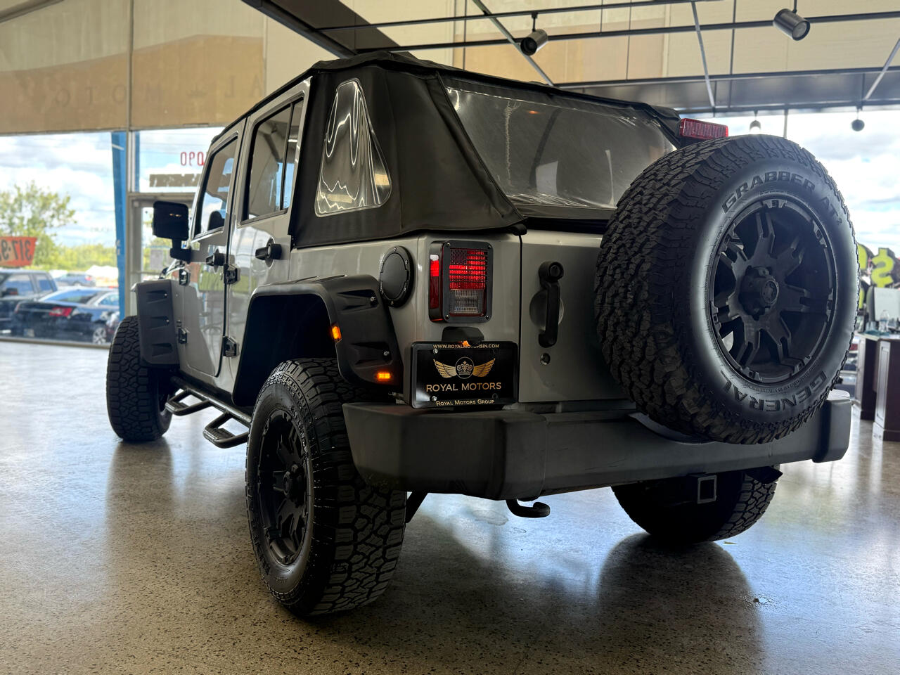 Jeep Wrangler Unlimited Sport 4WD 2012