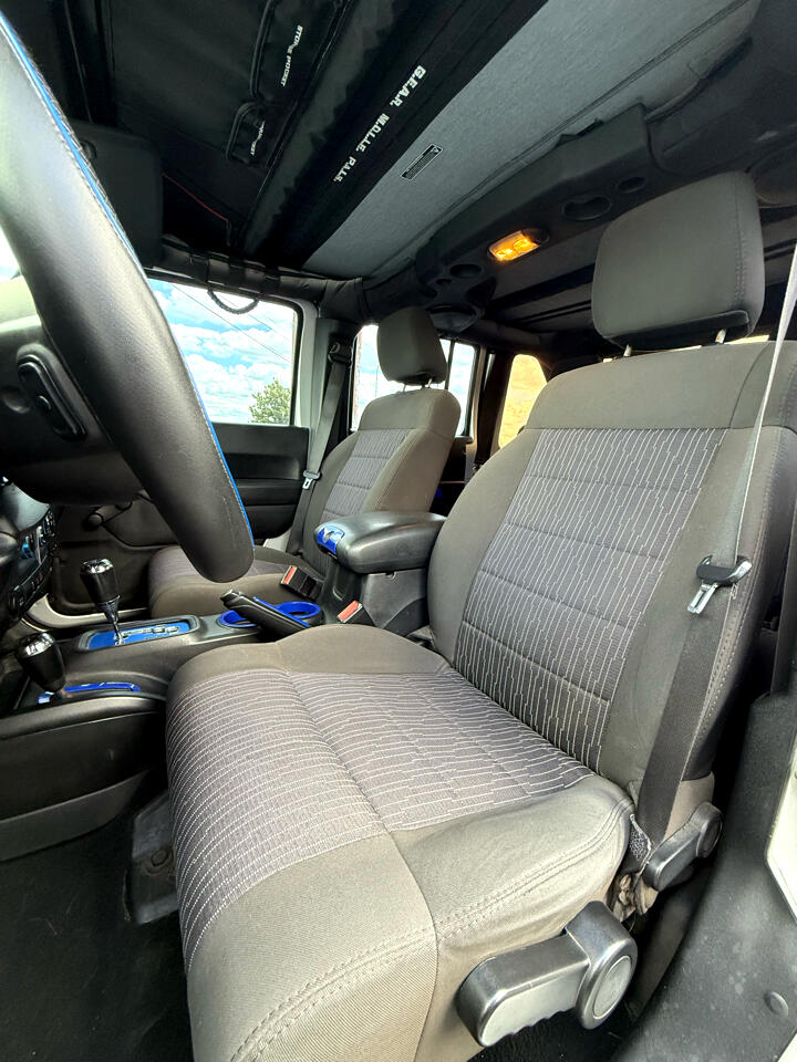 Jeep Wrangler Unlimited Sport 4WD 2012