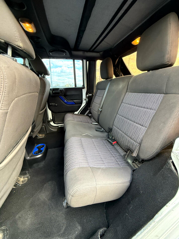Jeep Wrangler Unlimited Sport 4WD 2012