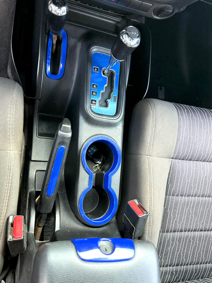 Jeep Wrangler Unlimited Sport 4WD 2012