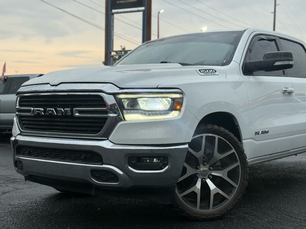 RAM 1500 Big Horn Crew Cab SWB 2WD 2020