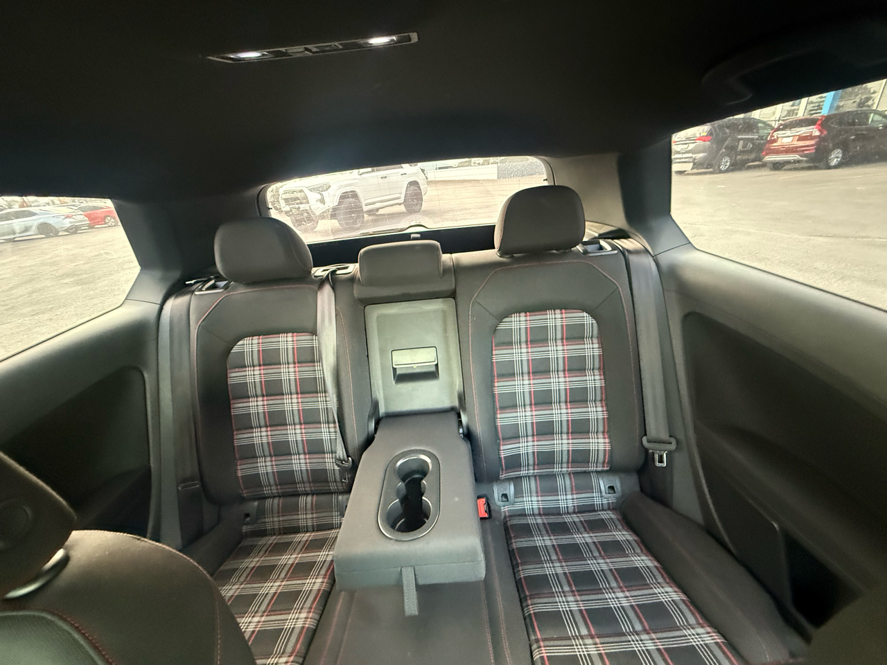 Volkswagen GTI S 6M 2-Door 2016