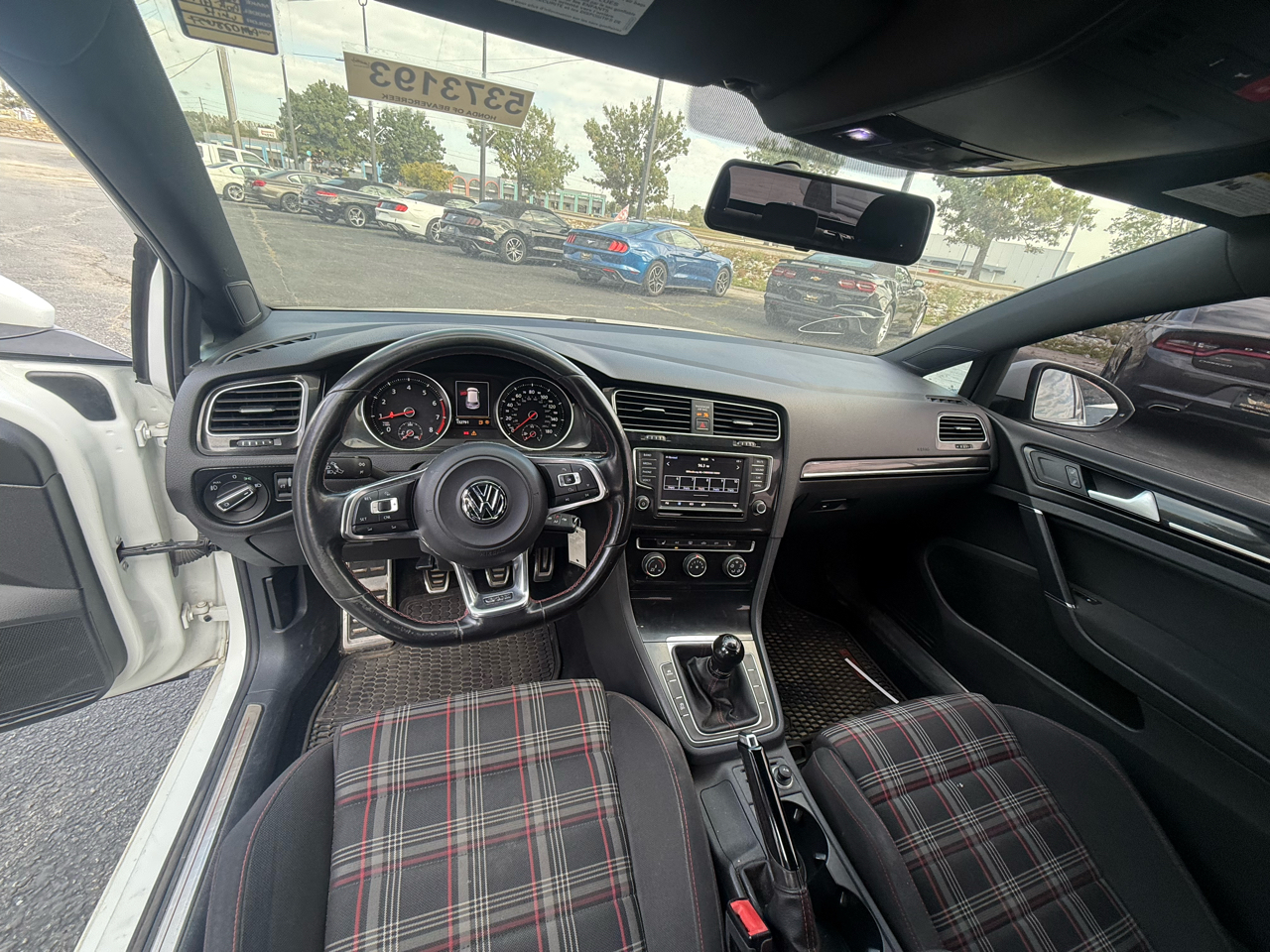 Volkswagen GTI S 6M 2-Door 2016
