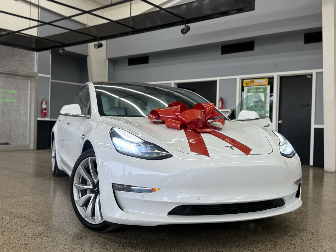 Tesla Model 3 Long Range AWD 2018