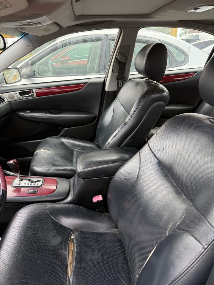 Lexus ES 330 Sedan 2005