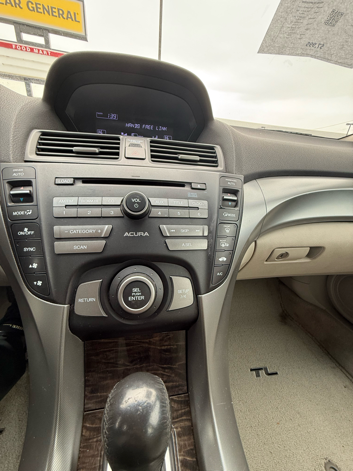 Acura TL 5-Speed AT 2010