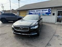 2023 Volvo S90 